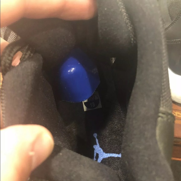 SOLD Nike Air Jordan Retro 11 XI Space Jam 2009 13 - Picture 5 of 8